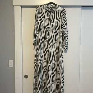 ALFANI Zebra Print Long Sleeve Dress